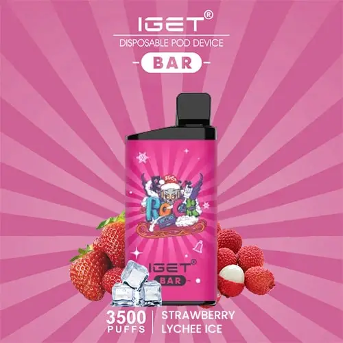 geekbar berry bliss user holding device at outdoor concert