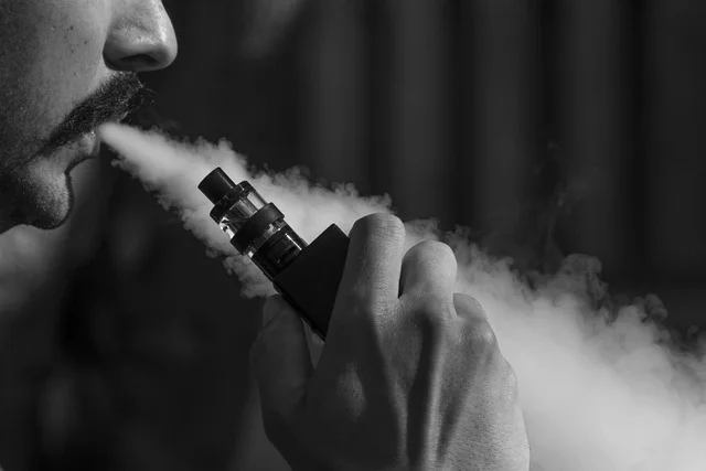 foger vape cola slush mesh coil close-up showing coil structure and wicking material
